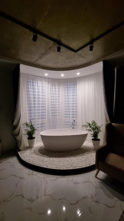 Неймовірний Пентхаус "Сьоме Небо" Uschhorod Exterior foto
